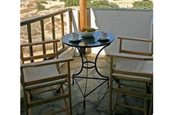 Хотел Mikri Vigla 5